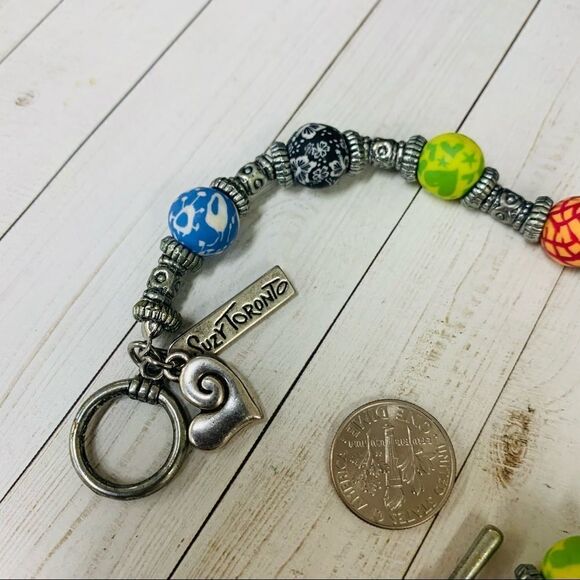 Suzy Toronto Beaded Bracelet - Picture 2 of 2